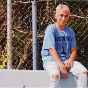 Meet your Posher, Anthony